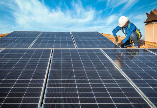 Best Roof Maintenance and Cleaning  in Calumet, PA